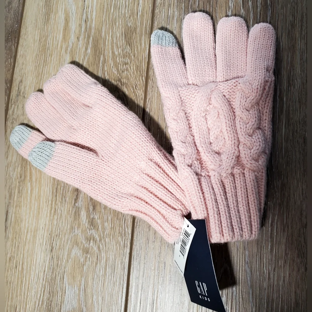 GAP girls pink cable knit touchscreen winter gloves Size Small